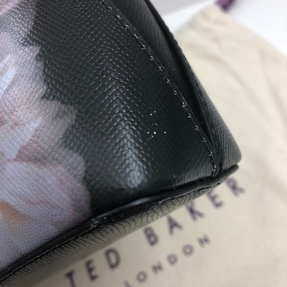 Ted Baker London Lilitha Chelsea Crossbody Bag - Picture 7 of 8